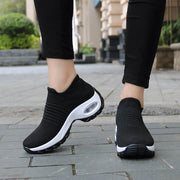 Womens Flats Slip On Shoes for Women Sock Sneakers Platform 2025 Comfortable Soft Ladies Spring Buty Damskie Sepatu Wanita Black