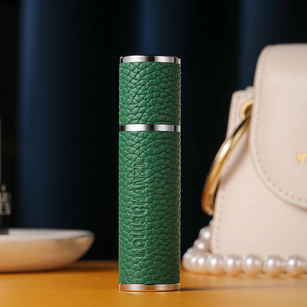 Louischanzl Perfume Atomizer Bottle magnet  Portable leather Sprayer for Boarding Tight Sealing Travel Perfume Spray gift 5ml