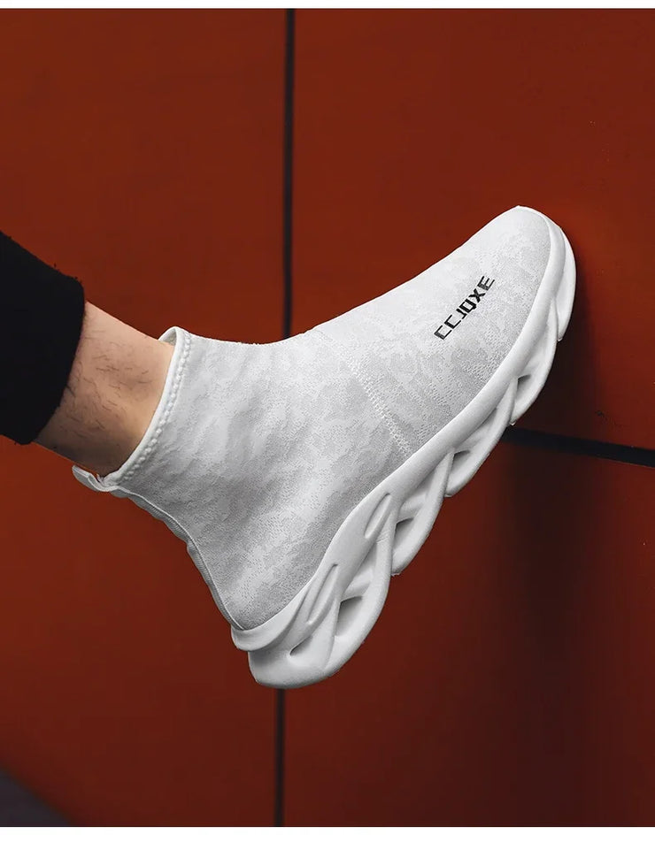 Socks Shoes for Men Black Sneakers Light Breathable Women Runing Shoes Outdoor Platform High Top Men Shoes New Unisex Sport Shoe