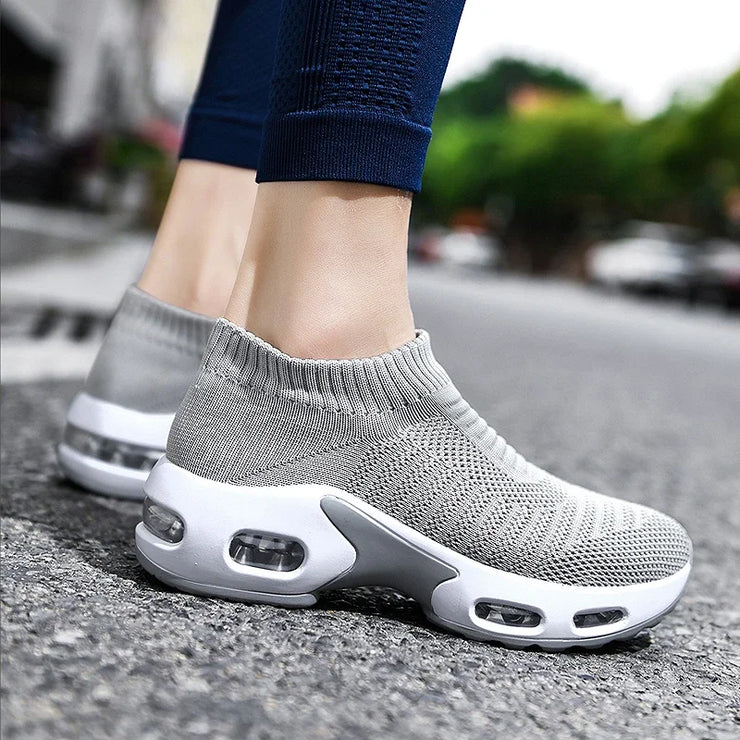 Women Sneakers 2020 Spring Flat Shoes Slip on Platform Sneakers for Women Black Breathable Mesh Sock Sneakers Shoes
