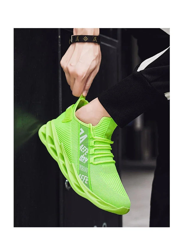 2025 New Men's Sneakers Mesh Breathable Running Shoes Fashion Outdoor Lace Up Sport Casual Shoes Lightweight Comfortable