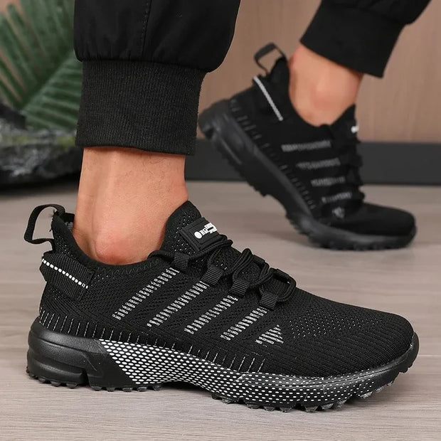 New Mesh Men's Running Shoes Outdoor Casual Walking Fashion Sports Shoes Breathable  Comfortable Training Tennis Shoes for Men