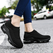 Women Sneakers 2020 Spring Flat Shoes Slip on Platform Sneakers for Women Black Breathable Mesh Sock Sneakers Shoes