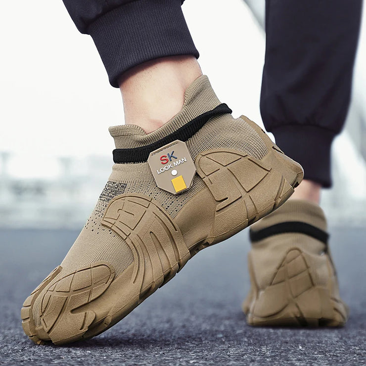 Trendy men's mecha shoes breathable knitted casual sports shoes mid top socks shoes comfortable sock sneakers Sock-like shoes