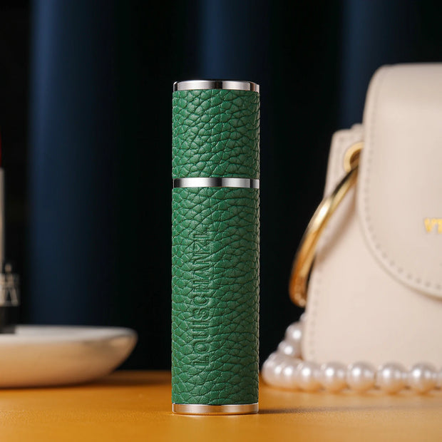 Louischanzl Perfume Atomizer Bottle magnet  Portable leather Sprayer for Boarding Tight Sealing Travel Perfume Spray gift 5ml