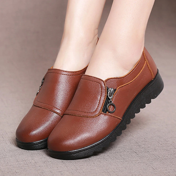 Elderly Walking Flat Shoes Breathable Thick Sole Sneakers Suitable for Going Beach Side Wear