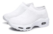 Women Sneakers 2020 Spring Flat Shoes Slip on Platform Sneakers for Women Black Breathable Mesh Sock Sneakers Shoes