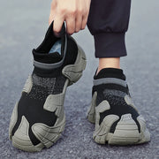 Trendy men's mecha shoes breathable knitted casual sports shoes mid top socks shoes comfortable sock sneakers Sock-like shoes