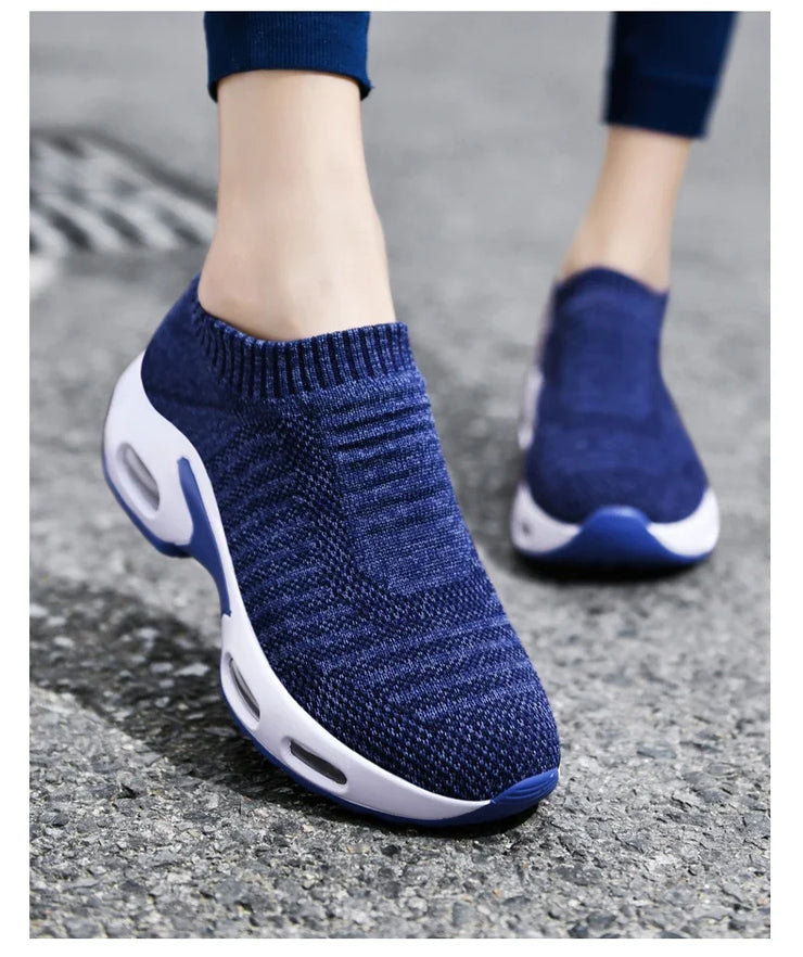 Women Sneakers 2020 Spring Flat Shoes Slip on Platform Sneakers for Women Black Breathable Mesh Sock Sneakers Shoes