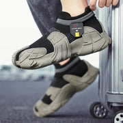 Trendy men's mecha shoes breathable knitted casual sports shoes mid top socks shoes comfortable sock sneakers Sock-like shoes